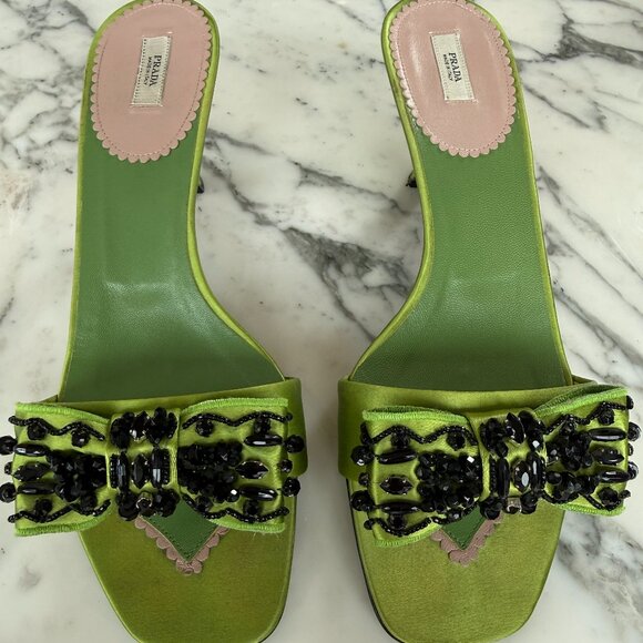 Prada Lime Green Satin Kitten Heel Mules – Pristine Vintage 2003 ✨ - Picture 2 of 9